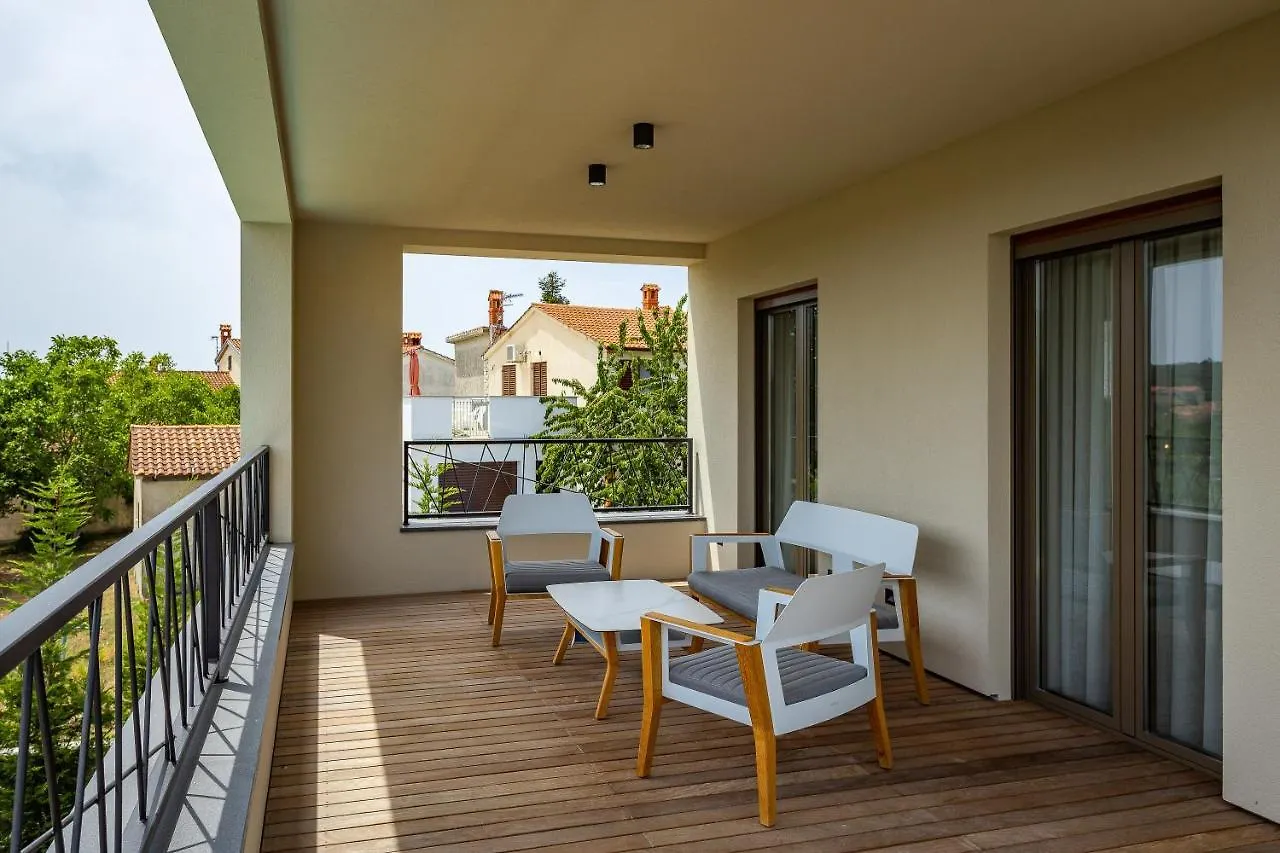 Luxury Villa One Way Banjole