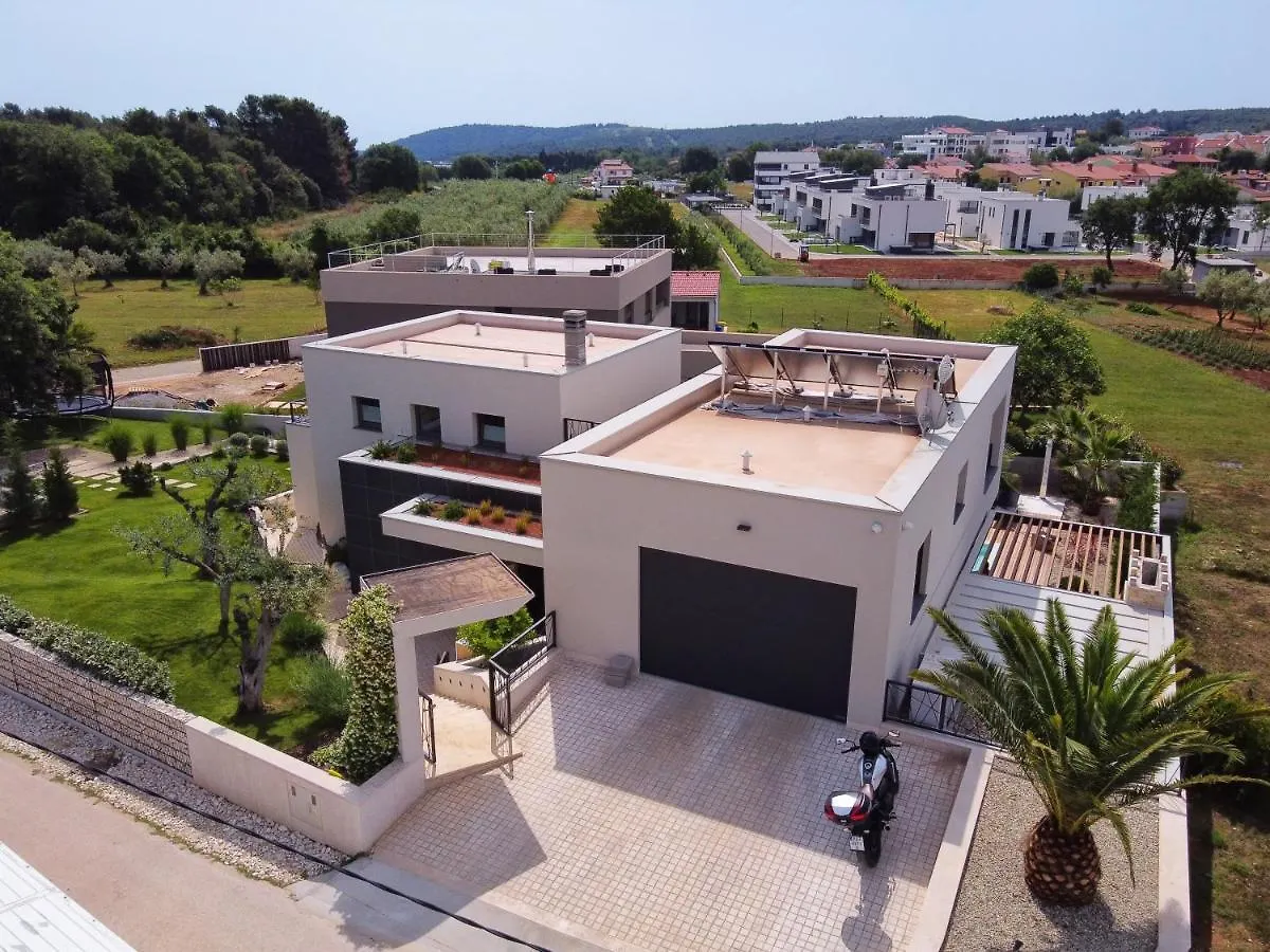 Luxury Villa One Way Banjole 0*,